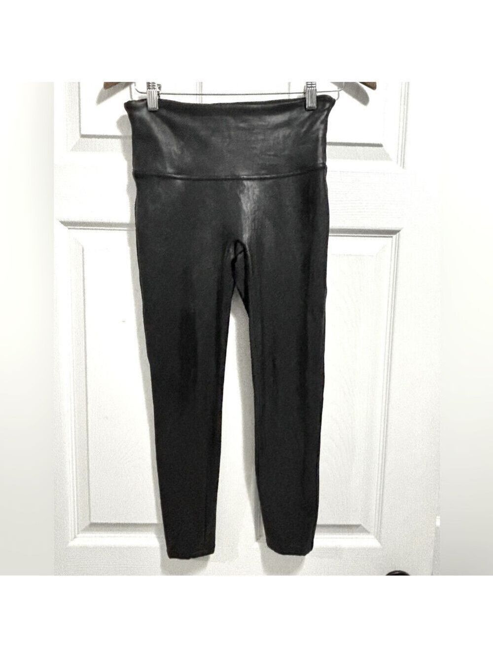 Spanx Black Shimmer Capri Cropped Leggings High Waist Size Medium